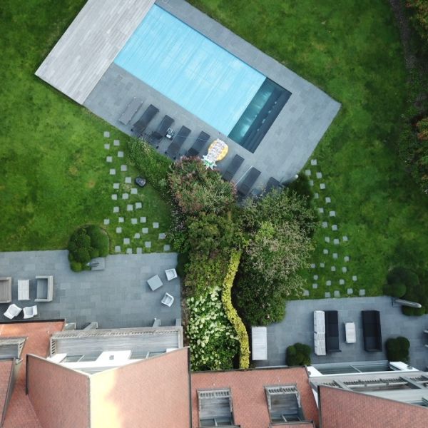 Un projet de jardin avec piscine à Knokke